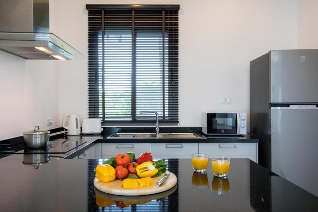 Shanti Villas X Monthstayz Thailand Rawai المظهر الخارجي الصورة