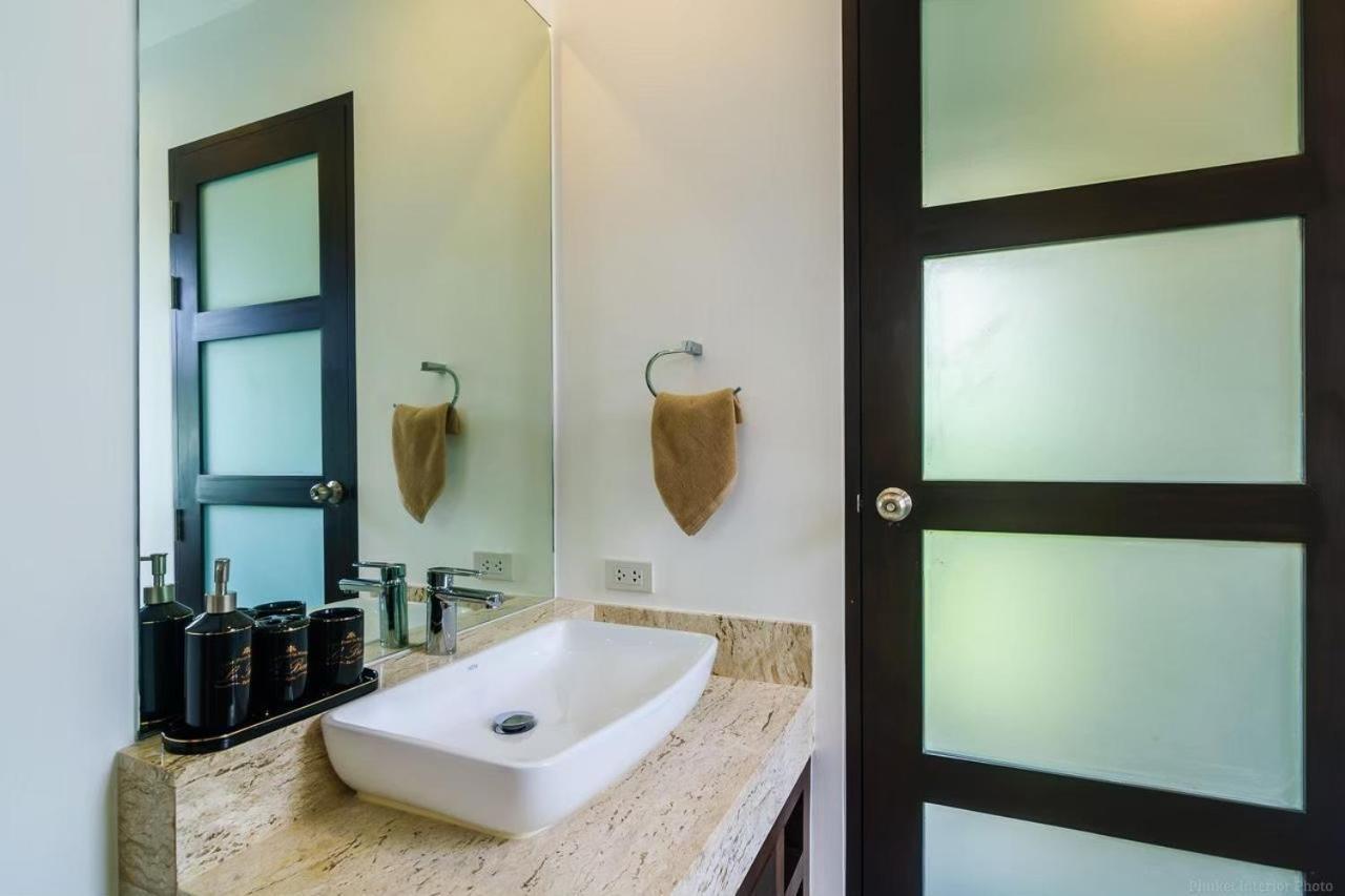 Shanti Villas X Monthstayz Thailand Rawai المظهر الخارجي الصورة